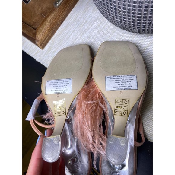 Jeffrey Campbell Flirt-Alot Feather Sandal Peach Clear Women's Size 8 - Picture 12 of 12